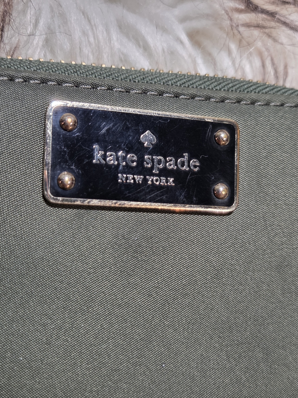 Kate Spade Darci Wilson Road wallet in an evergreen nylon material. - Picture 2 of 11